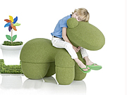 С�R�� CG-Children-chair-three